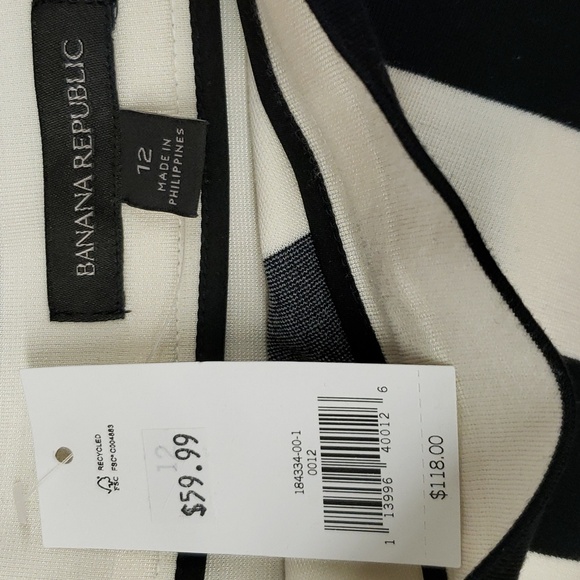 FUN black and cream striped skirt from Banana Republic size 12. - Picture 3 of 4